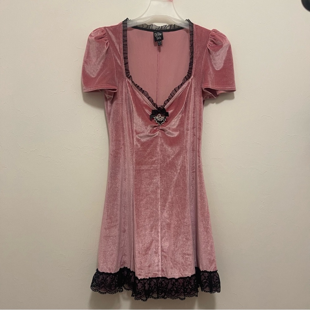 dollskill the grave girls sweeter than midnight velvet dress